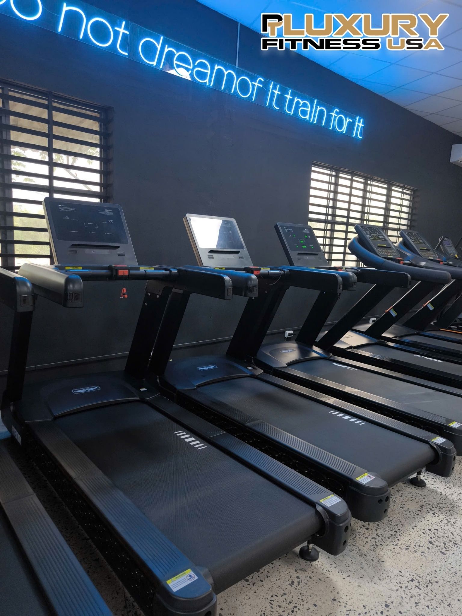 MÁY CHẠY BỘ MBH FITNESS K800 - Ảnh 3