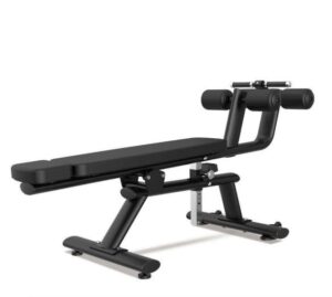 các máy tập bụng ở phòng gym