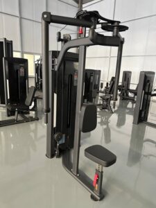 cách tập máy ép ngực